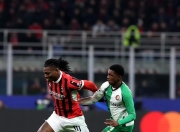 问鼎娱乐-清晨欧冠传出新动向，里昂再遭质疑，管理层表态：质疑声仍在，赛程密集仍需轮换的简单介绍